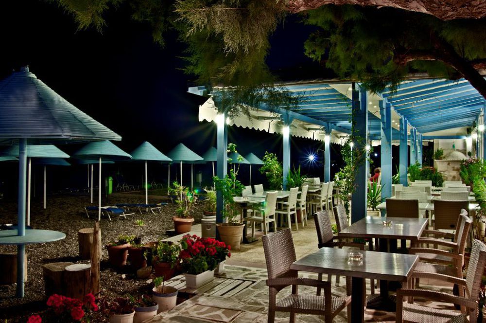 Coriva Beach Hotel & Bungalows Kucunári Étterem fotó